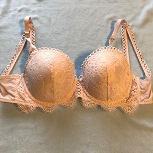 Victoria’s Secret Dream Angels Lined Demi Bra